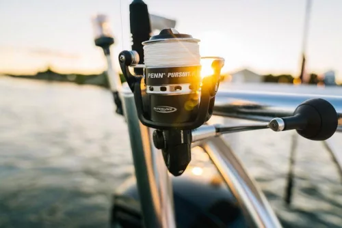 PENN Pursuit® IV 2500 Front Drag 5BB 6.2:1