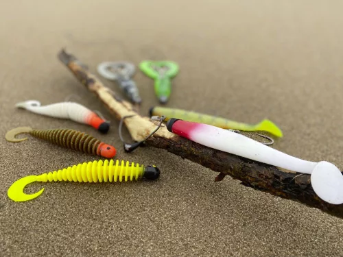 Black Cat Curly Worm yellow zombie Süllyedő 17cm/25g  