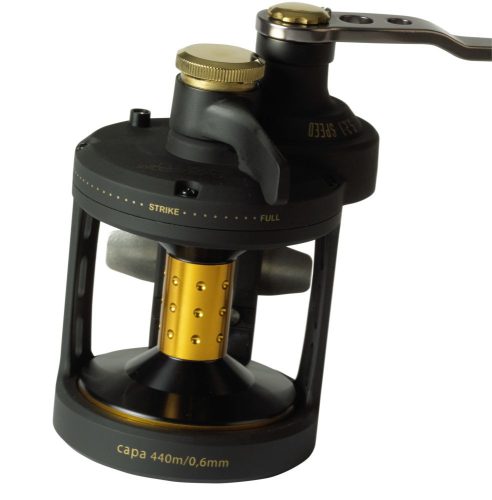 Black Cat Buster LH BCB 650 Csúszófékes multi orsó   