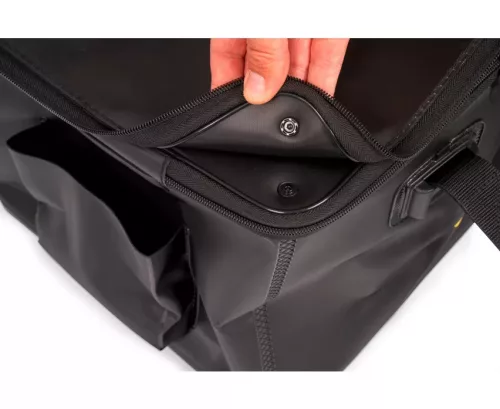 Black Cat XL Bait Carrier Csalihal Szállító Táska 84 literes