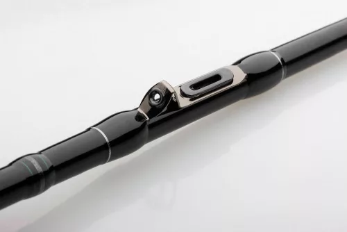 MADCAT BLACK INLINE 2.10M 20-30LBS 1+1SEC 