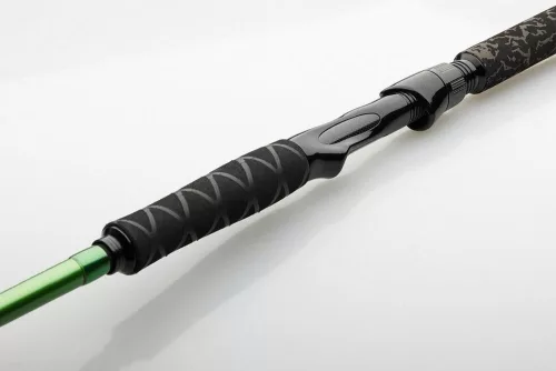 MADCAT GREEN SPIN 2.45M 40-150G 1+1SEC 